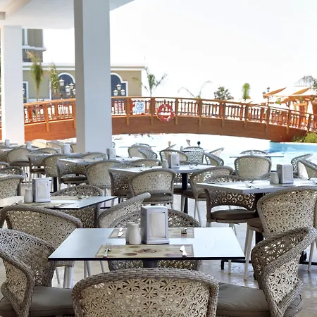 Sunis Efes Royal Palace & 5* Оздере