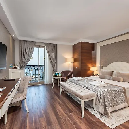 호텔 Sunis Efes Royal Palace & 5*